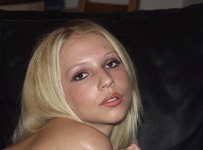 April in #2202 from Matts Models