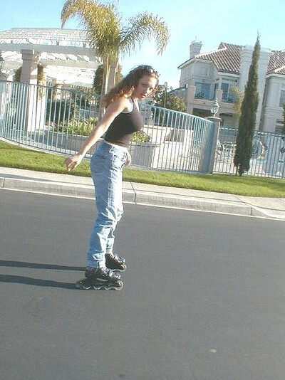 Vanessa in #2001 from Matts Models