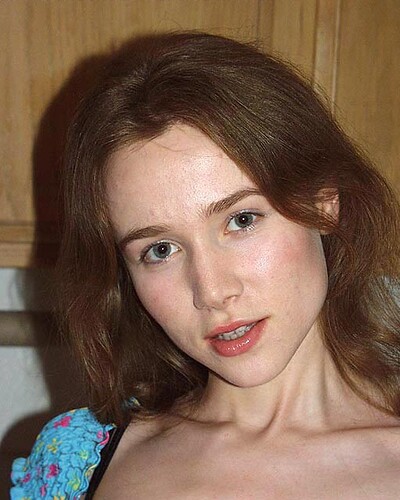 Zophia in #1904 from Matts Models