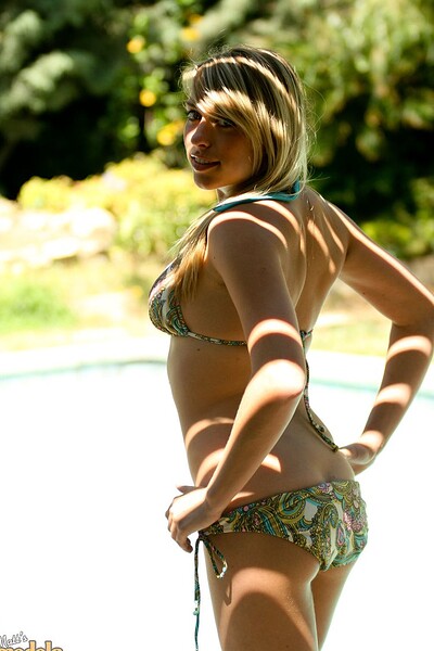 Eva in #1824 from Matts Models