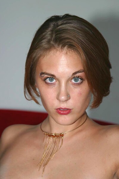 Gwen in #1737 from Matts Models