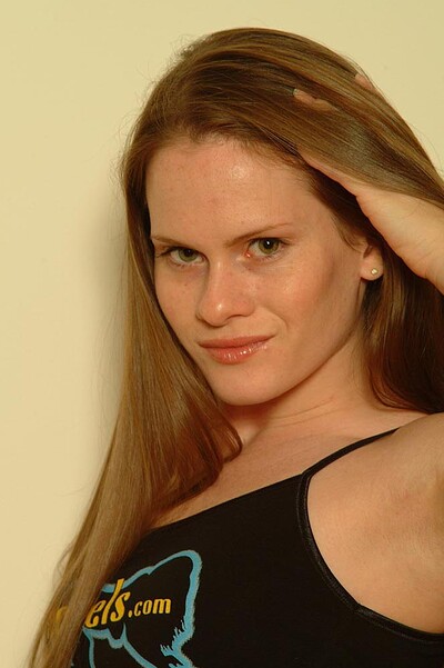 Amber in #1327 from Matts Models