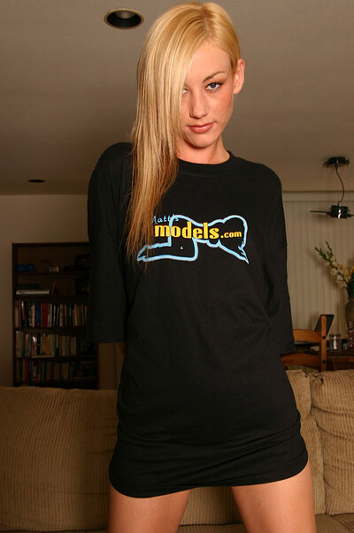 Erin N in #1079 from Matts Models