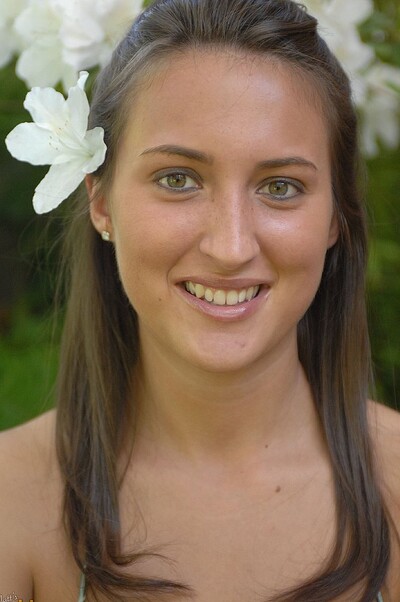 Liz in #697 from Matts Models