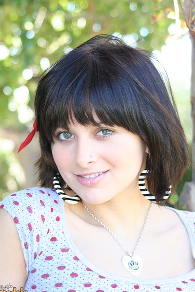 Ellie Idol in #546 from Matts Models