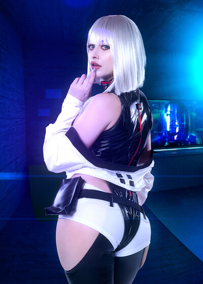Jewelz Blu in Cyberpunk Edgerunners from VR Cosplay X