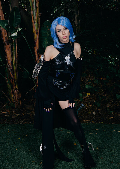 Alexa Nova in Kingdom Hearts III Aqua from VR Cosplay X