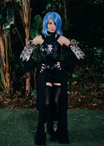 Alexa Nova in Kingdom Hearts III Aqua from VR Cosplay X