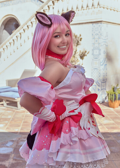 Leana Lovings in Tokyo Mew Mew from VR Cosplay X