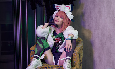 Kate Quinn in Pokemon Sword Gym Leader Klara from VR Cosplay X
