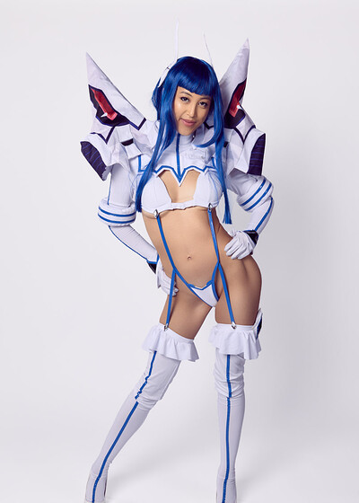 Alexia Anders in Kill La Kill Satsuki Kiryuin from VR Cosplay X