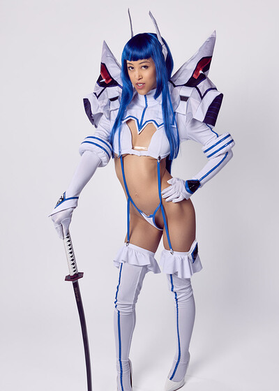 Alexia Anders in Kill La Kill Satsuki Kiryuin from VR Cosplay X