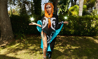 Maya Woulfe in Twilight Princess Midna from VR Cosplay X