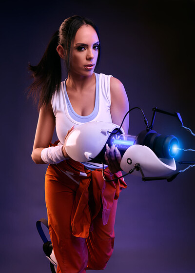 Katrina Moreno in Portal Chell from VR Cosplay X