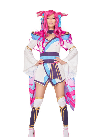 Eyla Moore in League Of Legends Ahri Spirit Blossom from VR Cosplay X