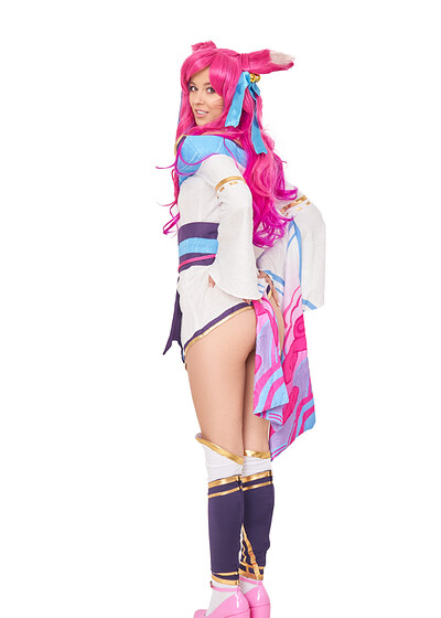 Eyla Moore in League Of Legends Ahri Spirit Blossom from VR Cosplay X