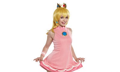 Lilly Bell in Mario Tennis Aces Princess Peach from VR Cosplay X