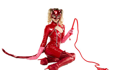Lily Larimar in Persona 5 Ann Takamaki from VR Cosplay X
