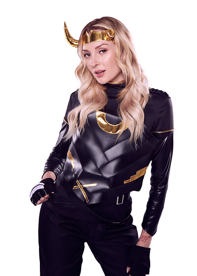 Charlotte Sins in Lady Loki from VR Cosplay X