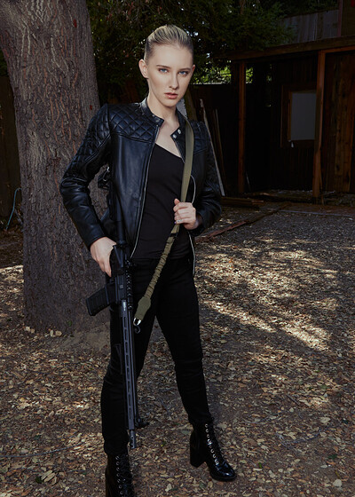 Melody Marks in Westworld Dolores from VR Cosplay X