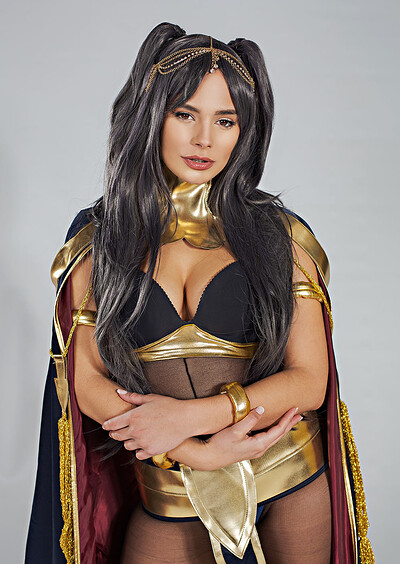 Violet Starr in Fire Emblem from VR Cosplay X