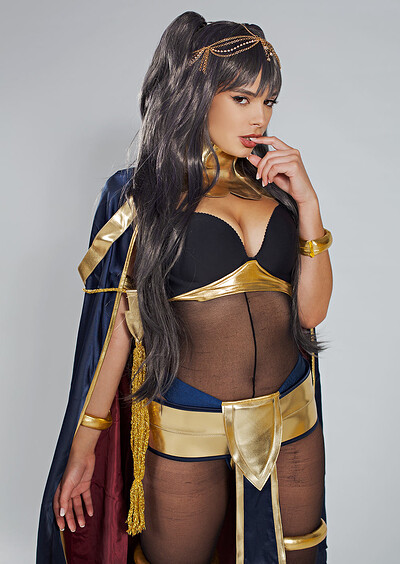 Violet Starr in Fire Emblem from VR Cosplay X