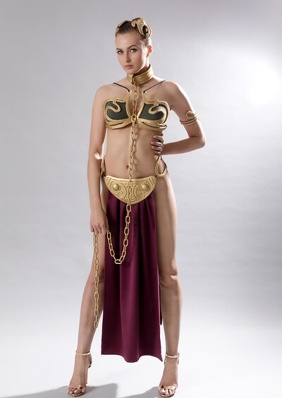 Stacy Cruz in Slave Leia from VR Cosplay X