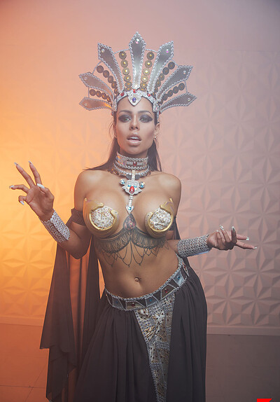 Canela Skin in Queen Of The Damned from VR Cosplay X