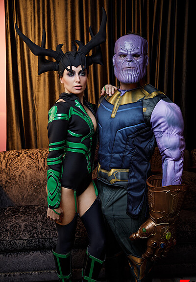 Talia Mint in Hela from VR Cosplay X