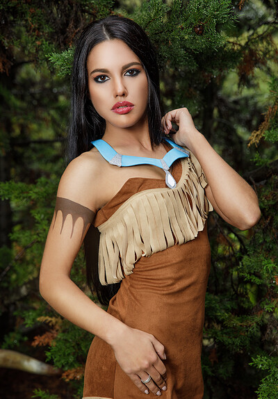 Apolonia Lapiedra in Pocahontas from VR Cosplay X