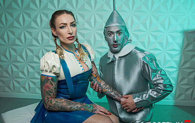 Ava Austen in Wizard Of Oz from VR Cosplay X