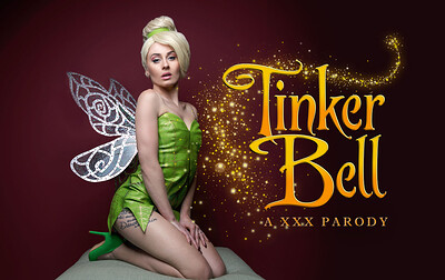 Carmel Anderson in Tinker Bell from VR Cosplay X