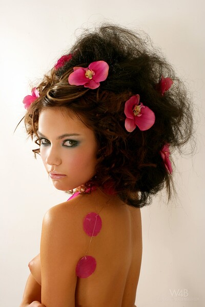 Verunka in Senorita Primavera from Watch 4 Beauty