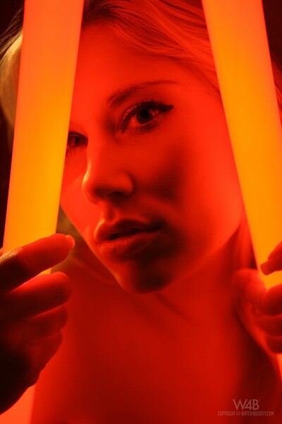Terka in Neon Show from Watch 4 Beauty