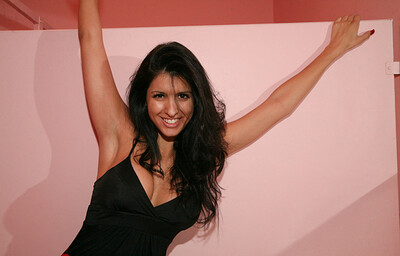 Jamie Alexis in Does Toilet Humor from Zishy
