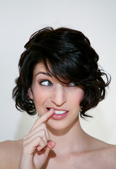 Molly Berardi in Visits Studio from Zishy