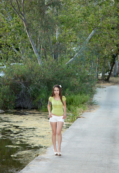 Kira Sinn in Canyon Country from Zishy