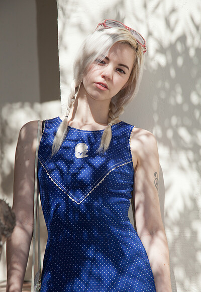 Lauren Wk in Vintage Streets from Zishy