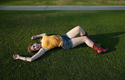 Olivia Pelton in On Barnard Way from Zishy