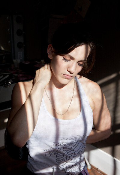 Erin Marie Hogan in Home Life from Zishy