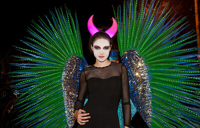 Emily Grey in Halloween Recap from Zishy