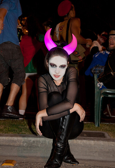 Emily Grey in Halloween Recap from Zishy