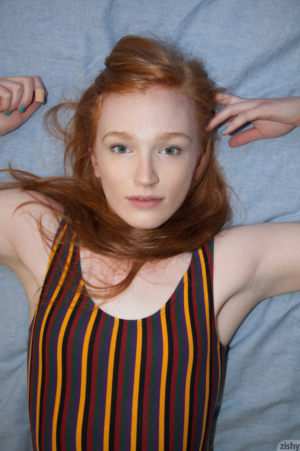 Bree Abernathy in Zishy set Orange Banana