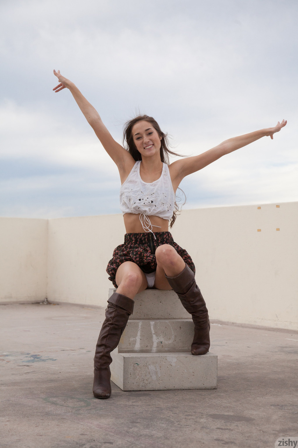 Carlee Delima in Zishy set Colledge Try Pt 2
