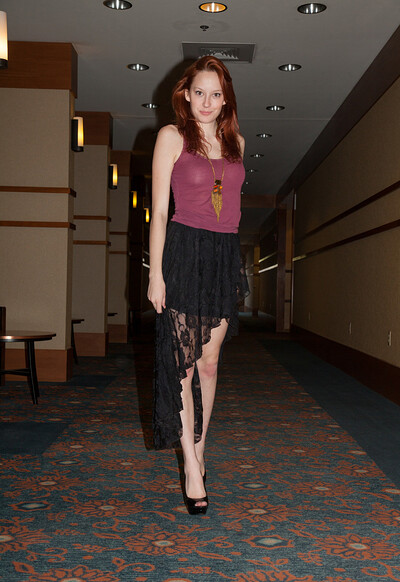 Kimmy Diedrick in The Arizona Room from Zishy