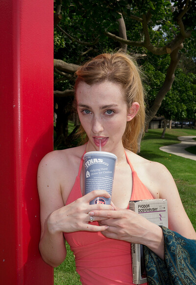 Phoebe Keller in One Smart Cupcake from Zishy