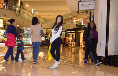 Caroline Ray in Fox Hills Mall from Zishy