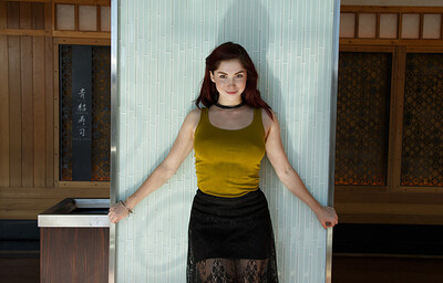 Jazz Reilly in Zishy set The New Vegas