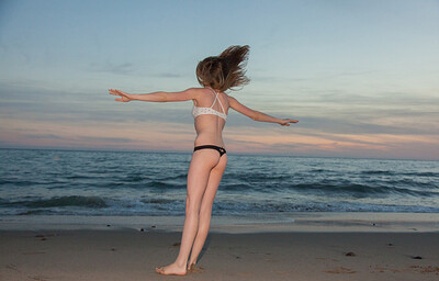 Audrey Star in Little Islands from Zishy