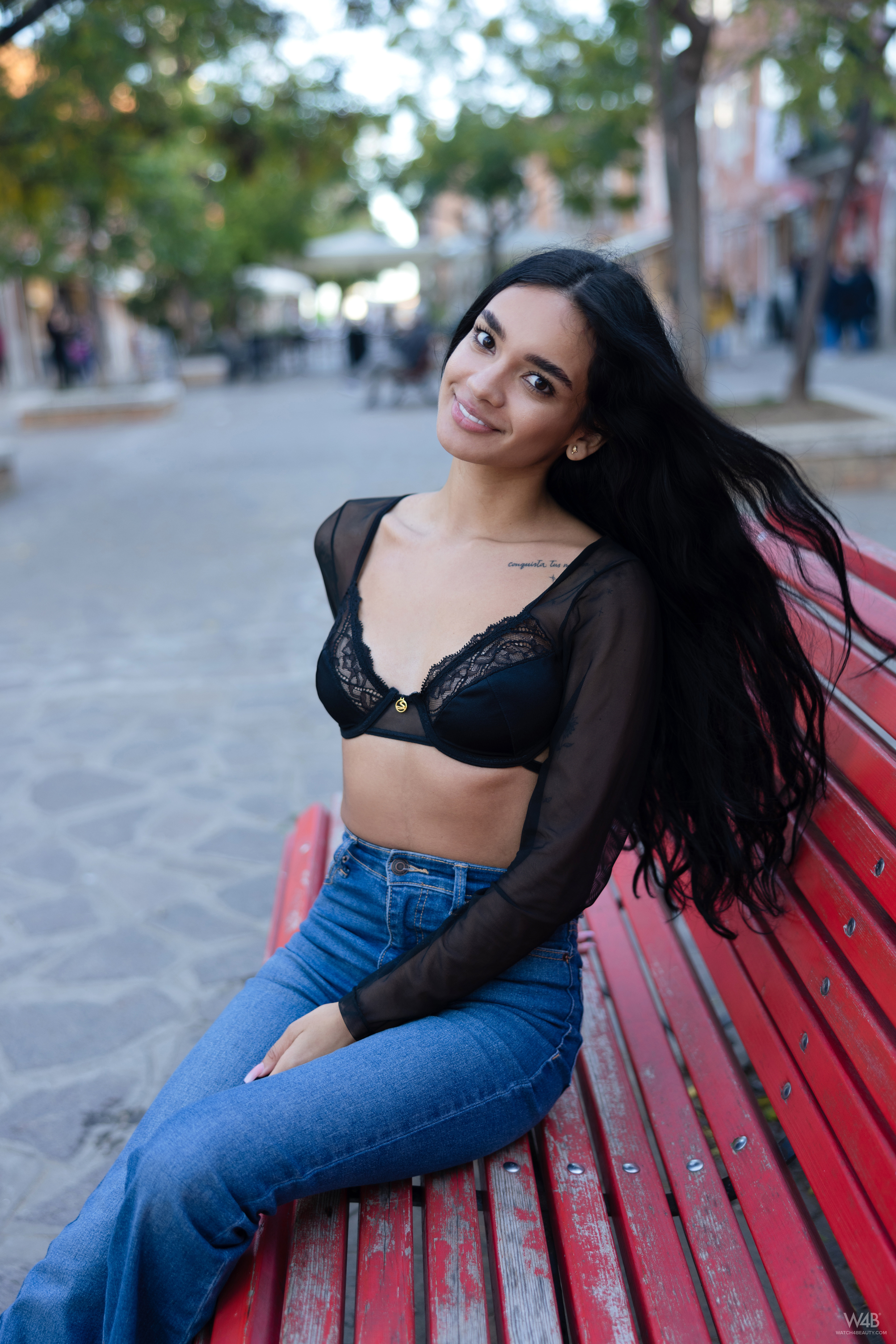 Dulce in Watch 4 Beauty set After The Photo Shoot